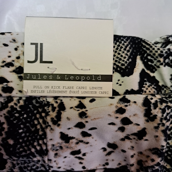 JULES & Leopold Pull on Kick Flare Capri Snakeskin - Picture 7 of 13